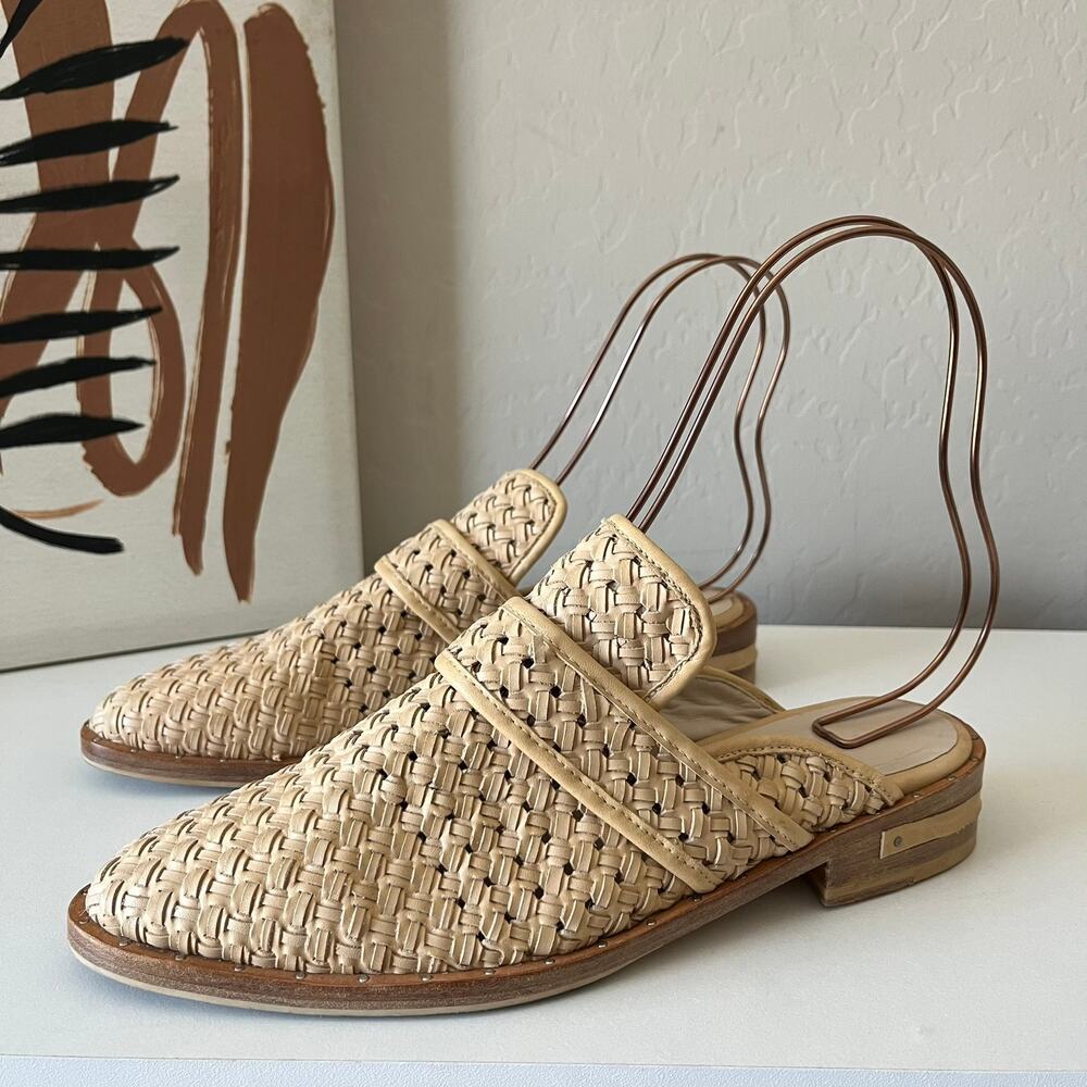 Freda Salvador‎ Nude Woven Spanish Leather Slip On Pointed Toe Keen Mules 6.5